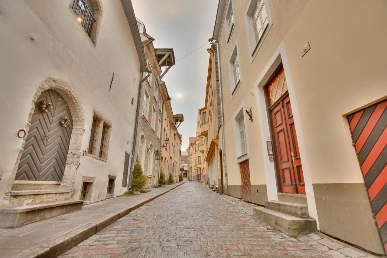 Luxury Suites With Sauna By Rikas Hotels Tallinn Exterior photo